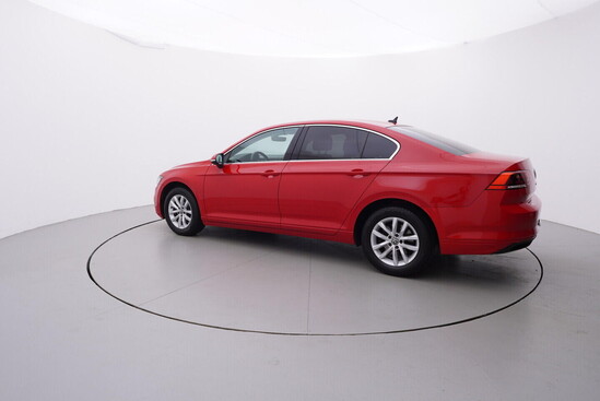 VOLKSWAGEN PASSAT Business 2.0 TDI 110 kW manuál, DPH_2