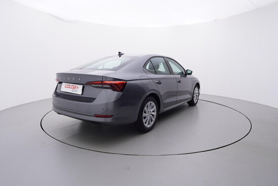 ŠKODA OCTAVIA Ambition 1.5 TSI 110 kW manuál, DPH_3
