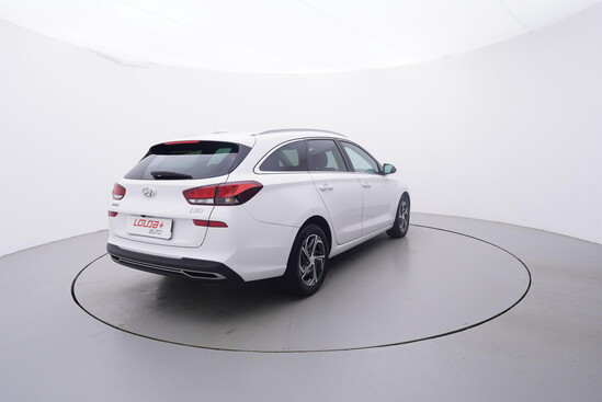HYUNDAI I30 Smart 1.5 T-GDi 117 kW automat, DPH_3