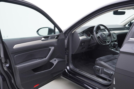 VOLKSWAGEN PASSAT VARIANT HIGHLINE 2.0 TDI 110 kW automat_4