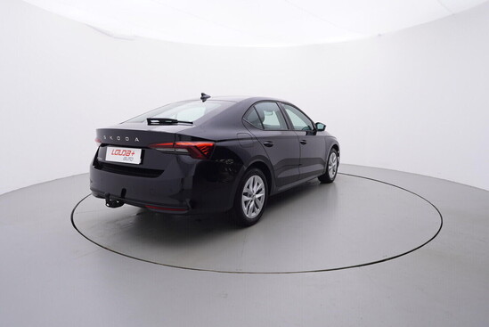 ŠKODA OCTAVIA Selection 1.5 TSI 110 kW manuál, DPH_3
