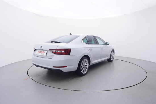 ŠKODA SUPERB Bussines 2.0 TDI 110 kW automat_3