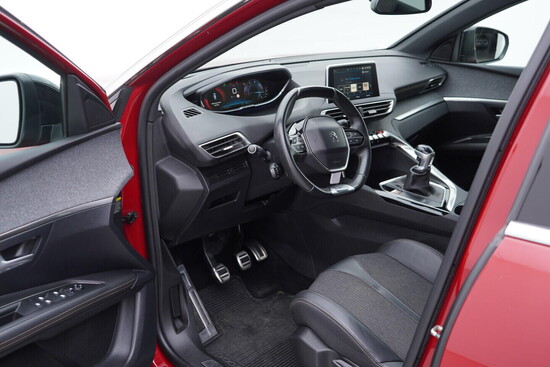 PEUGEOT 3008 ALLURE 2.0 HDi 110 kW manuál_4