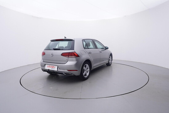 VOLKSWAGEN GOLF Highline 1.4 TSI 92 kW automat_3