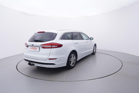 FORD MONDEO Titanium 2.0  110 kW manuál_3