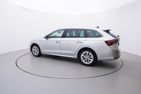 ŠKODA OCTAVIA Top Selection 1.5 TSI 110 kW manuál, DPH_2