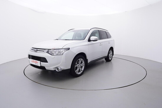 MITSUBISHI OUTLANDER 2.3 110 kW manuál_1