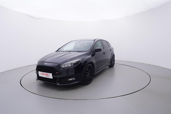 FORD FOCUS ST-line 2.0  136 kW manuál_1