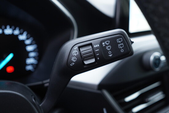 FORD FOCUS Business 1.0  92 kW manuál, DPH_5