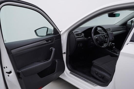 ŠKODA SUPERB Style 2.0 TDI 110 kW automat, DPH_4