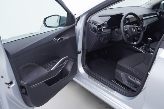 ŠKODA FABIA Selection 1.0 TSI 85 kW manuál, DPH_4