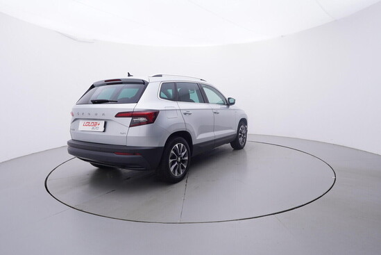 ŠKODA KAROQ Drive 2.0 TDI 110 kW automat_3