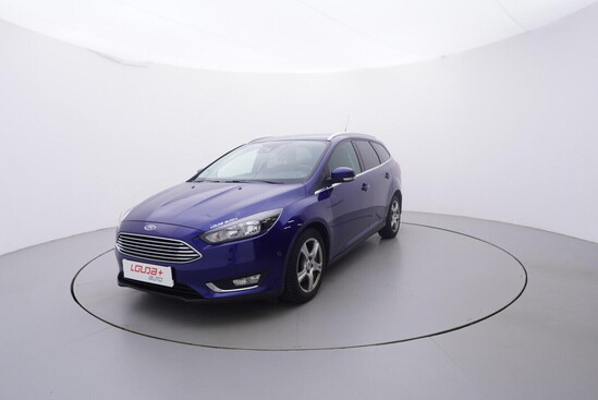 FORD FOCUS Titanium 2.0  110 kW manuál_1