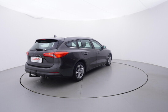 FORD FOCUS Connected 1.5  88 kW manuál, DPH_3