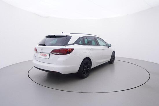 OPEL ASTRA Ultimate 1.2 LIH 107 kW manuál, DPH_3