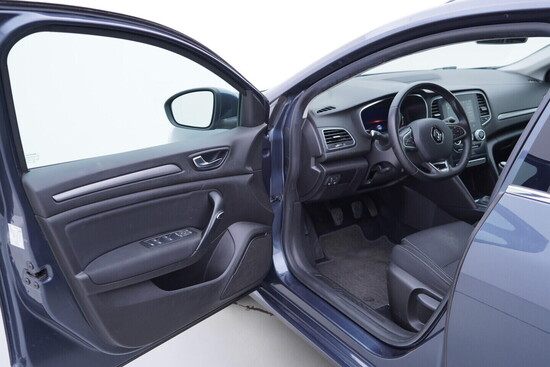 RENAULT MÉGANE Limited 1.3 TCe 85 kW manuál, DPH_4