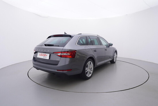 ŠKODA SUPERB Style 2.0 TDI 147 kW automat, DPH_3