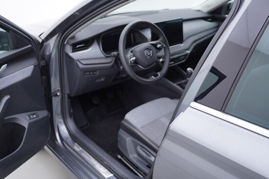 ŠKODA OCTAVIA Top Selection 1.5 TSI 110 kW manuál, DPH_4