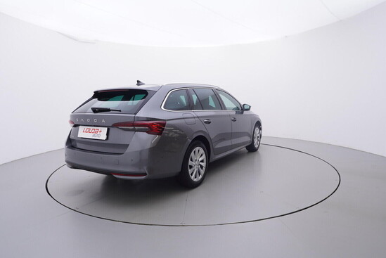 ŠKODA OCTAVIA Top Selection 1.5 TSI 110 kW manuál, DPH_3