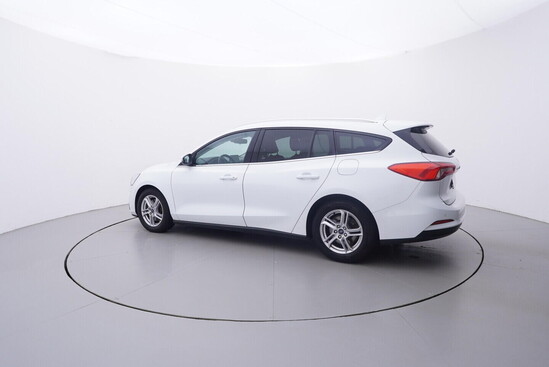 FORD FOCUS Cool&Connect 1.5  88 kW manuál_2