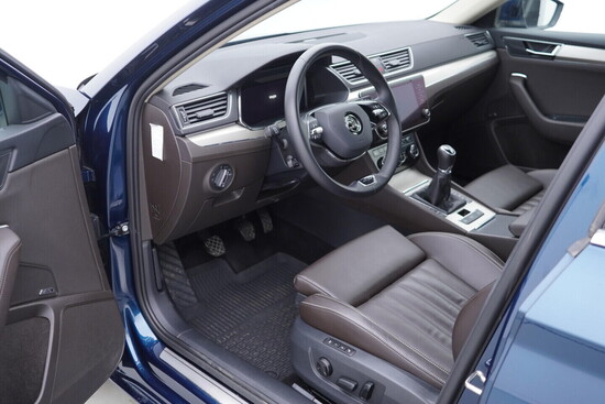 ŠKODA SUPERB L&K 1.5 TSI 110 kW manuál, DPH_4