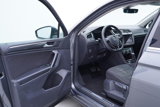 VOLKSWAGEN TIGUAN Highline 2.0 TDI 110 kW automat_4