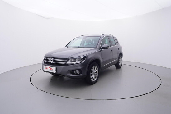VOLKSWAGEN TIGUAN Highline 2.0 TDI 130 kW automat_1