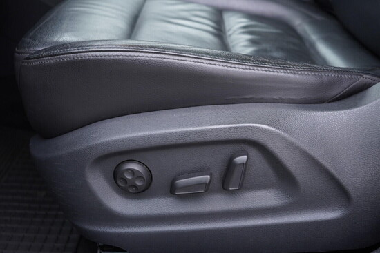 VOLKSWAGEN TIGUAN Highline 2.0 TDI 130 kW automat_5
