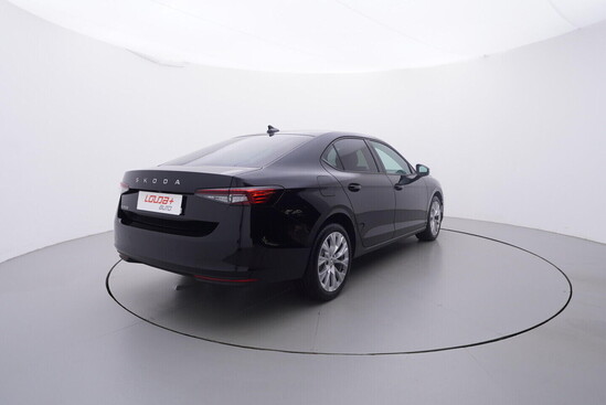 ŠKODA SUPERB Selection 2.0 TDI 110 kW automat, DPH_3