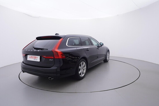 VOLVO V90 Momentum 2.0  140 kW automat, DPH_3