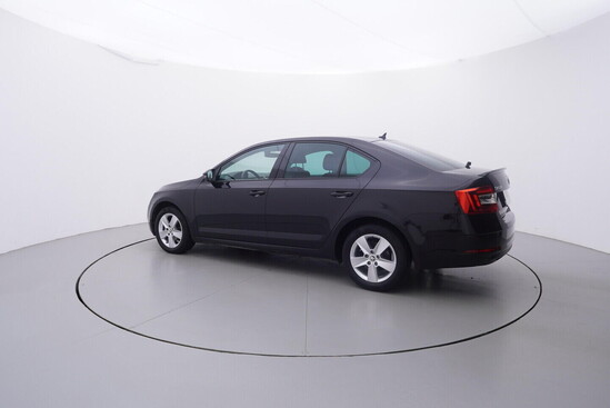 ŠKODA OCTAVIA  1.6 TDI 85 kW manuál, DPH_2