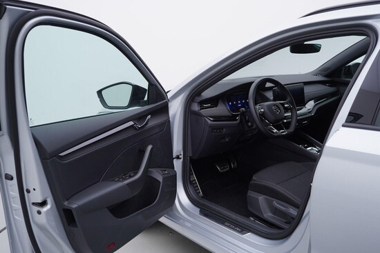 ŠKODA OCTAVIA SportLine 2.0 TDI 110 kW automat, DPH_4