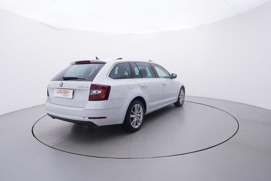 ŠKODA OCTAVIA Style 1.5 TSI 110 kW automat_3