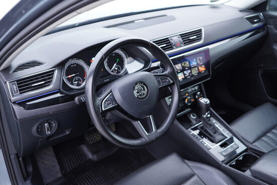 ŠKODA SUPERB L&K 2.0 TDI 140 kW automat, DPH_5