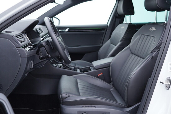ŠKODA SUPERB L&K 2.0 TDI 147 kW automat, DPH_5
