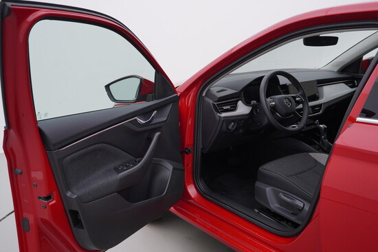 ŠKODA SCALA Top Selection 1.0 TSI 85 kW automat, DPH_4