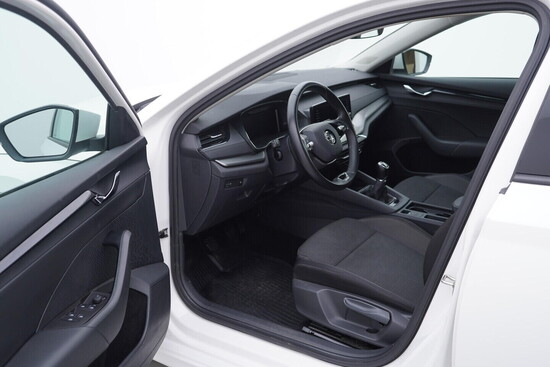 ŠKODA OCTAVIA Ambition 2.0 TDI 85 kW manuál, DPH_4