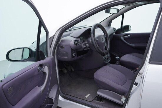 MERCEDES-BENZ A170  1.7 CDI 70 kW manuál_4