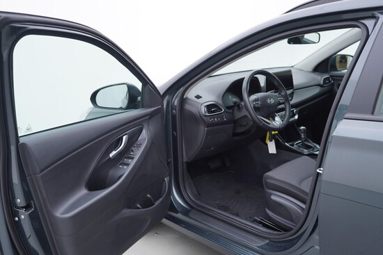 HYUNDAI I30 SMART 1.5 TGDI 103 kW automat, DPH_4