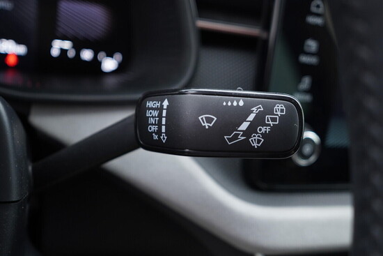 ŠKODA SCALA Top Selection 1.0 TSI 85 kW automat, DPH_5
