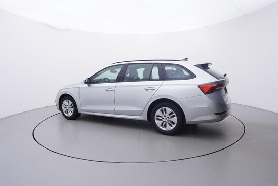 ŠKODA OCTAVIA Ambition 2.0 TDI 85 kW manuál_2