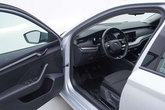 ŠKODA OCTAVIA Ambition 2.0 TDI 85 kW manuál_4