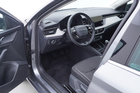 ŠKODA SCALA Top Selection 1.0 TSI 85 kW manuál, DPH_4