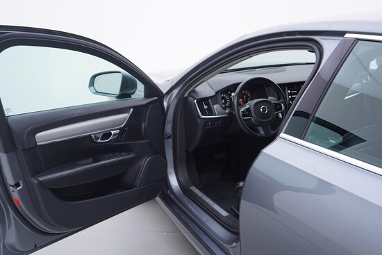 VOLVO S90 Inscription 2.0  184 kW automat, DPH_4
