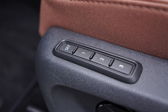 ŠKODA KODIAQ Exclusive Selection 2.0 TDI 142 kW automat, DPH_5