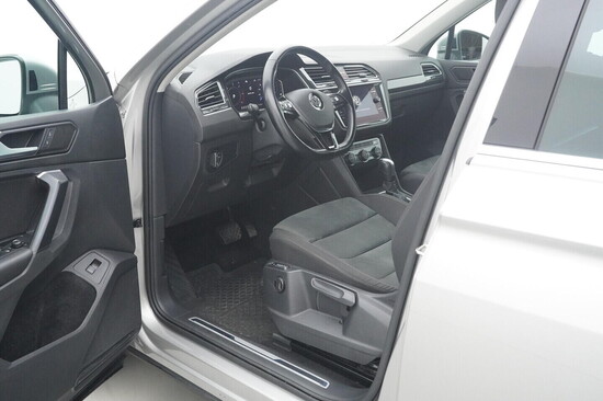 VOLKSWAGEN TIGUAN HIGHLINE 2.0 TDI 140 kW automat, DPH_4