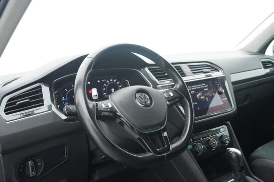 VOLKSWAGEN TIGUAN HIGHLINE 2.0 TDI 140 kW automat, DPH_5