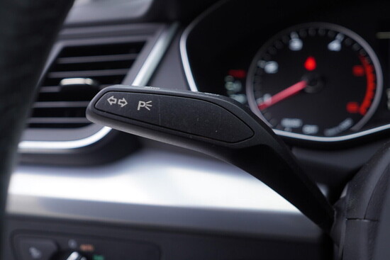 AUDI Q5 S-line 2.0 TDI 150 kW automat, DPH_5