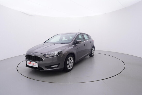 FORD FOCUS Trend 1.0 EcoBoost 92 kW manuál_1
