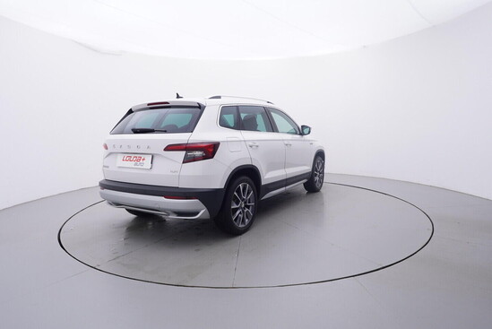 ŠKODA KAROQ Scout 2.0 TDI 110 kW automat, DPH_3